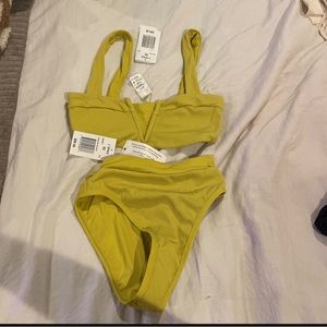 L SPACE BIKINI SET SIZE XS NWT